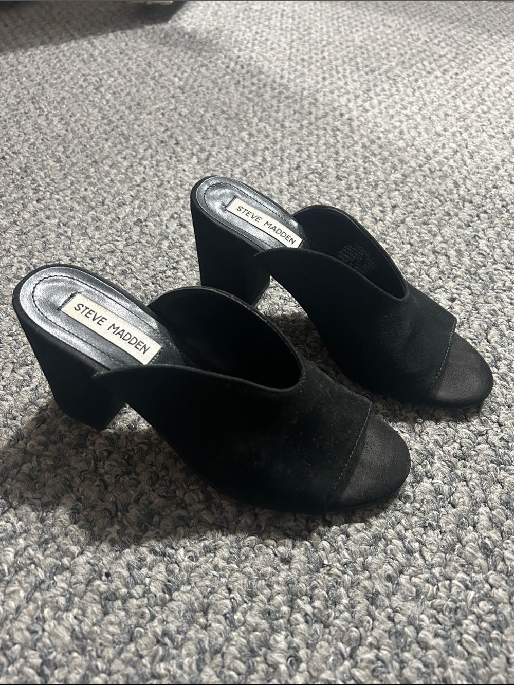 Steve Madden Black Suede Open-Toe Block Heel Mules